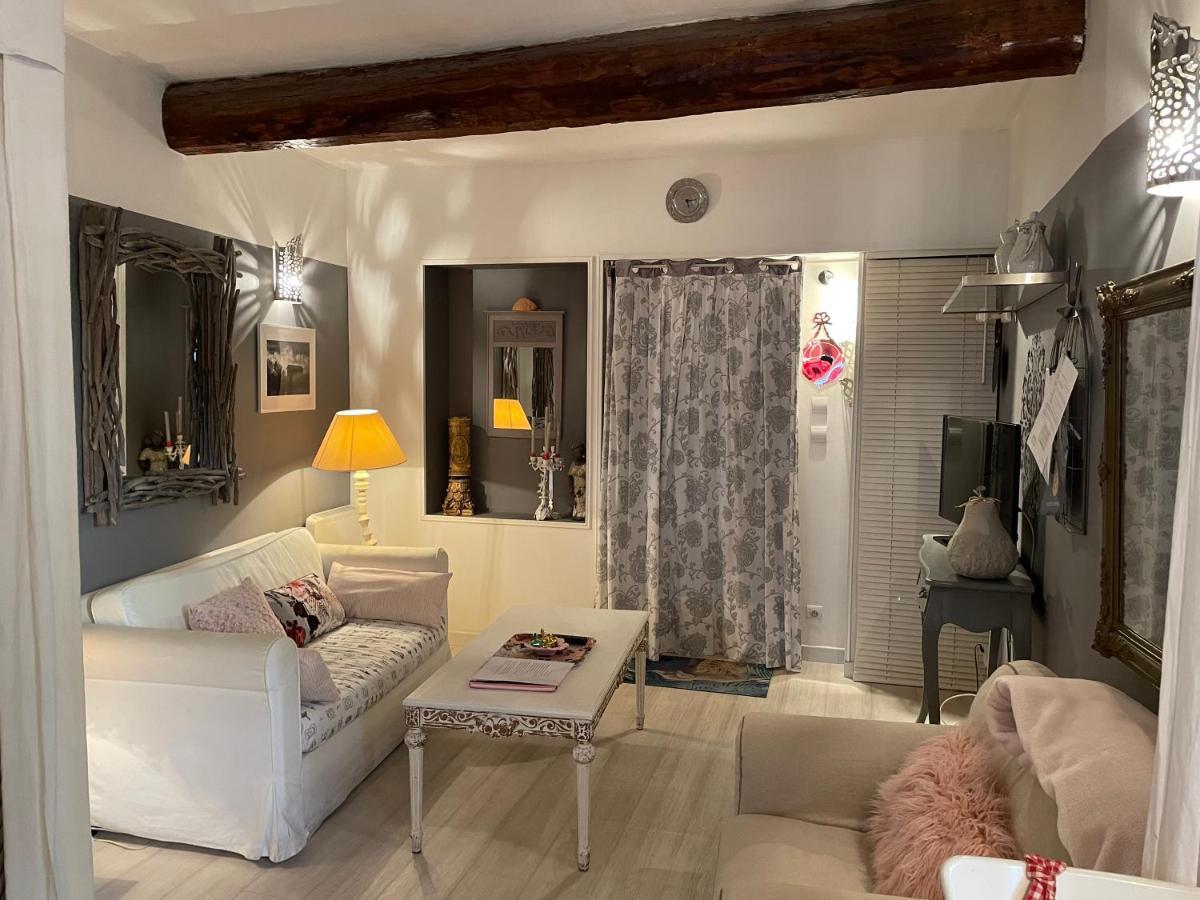 Le Duplex De Lapparan Saint-Drezery 外观 照片